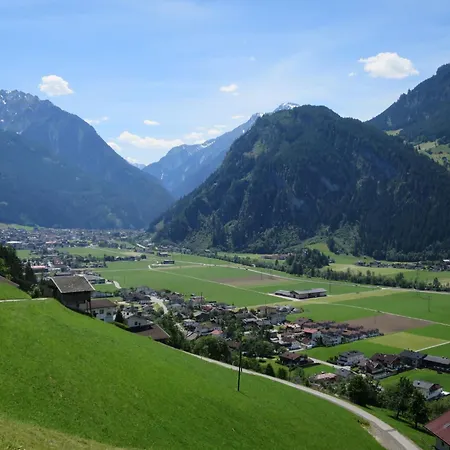 Rosa-1 By Interhome Apartament Mayrhofen