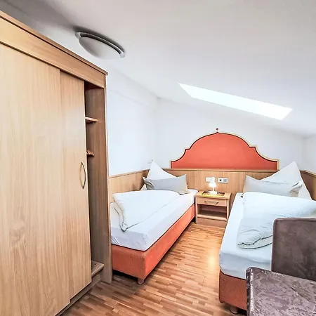 Rosa-1 By Interhome Apartment Mayrhofen